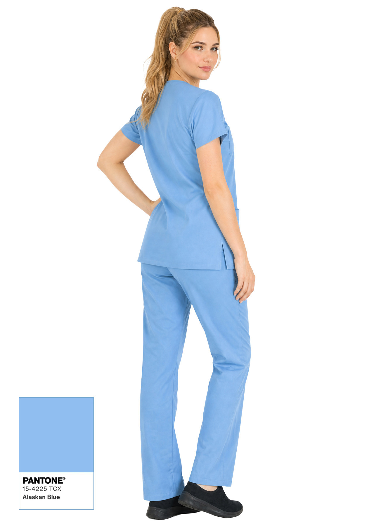 Alaskan Blue Likralı İnce Scrubs Flex Doktor Hemşire Forması Takımı Çapraz Poz
