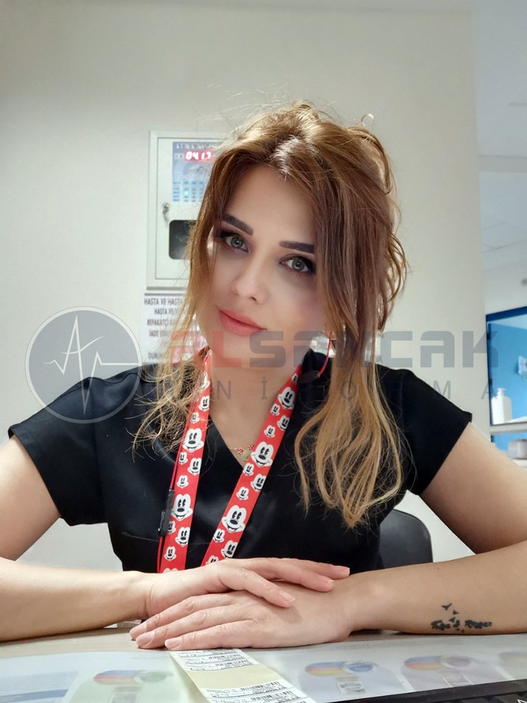 Lacivert Pamuklu Scrubs Doktor ve Hemşire Forması Lacivert Pamuklu Scrubs Doktor ve Hemşire Forması