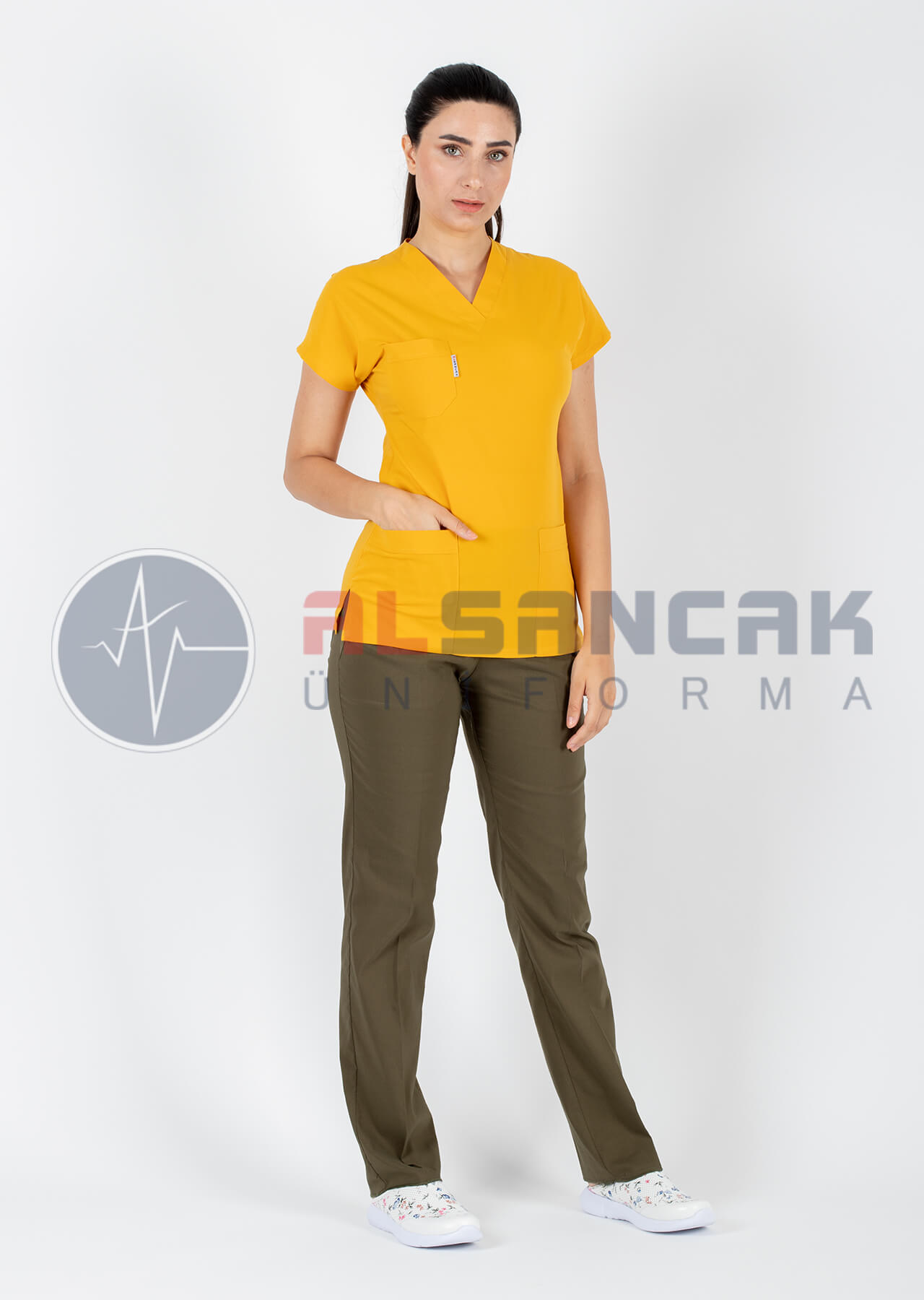 Scrubs Flex® Hardal/Haki Likralı Alpaka Doktor Hemşire Forması Scrubs Flex® Hardal/Haki Likralı Alpaka Doktor Hemşire Forması