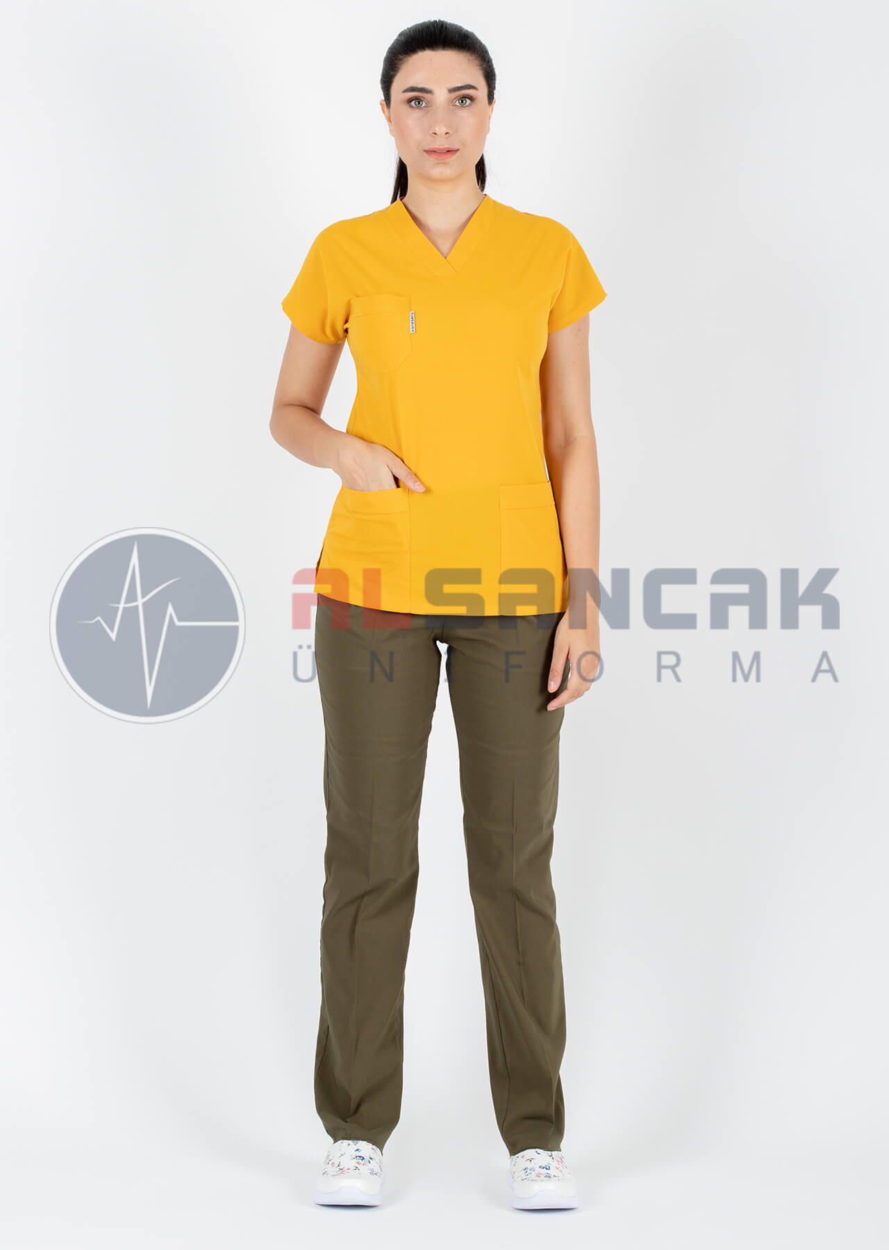 Scrubs Flex® Hardal/Haki Likralı Alpaka Doktor Hemşire Forması Scrubs Flex® Hardal/Haki Likralı Alpaka Doktor Hemşire Forması