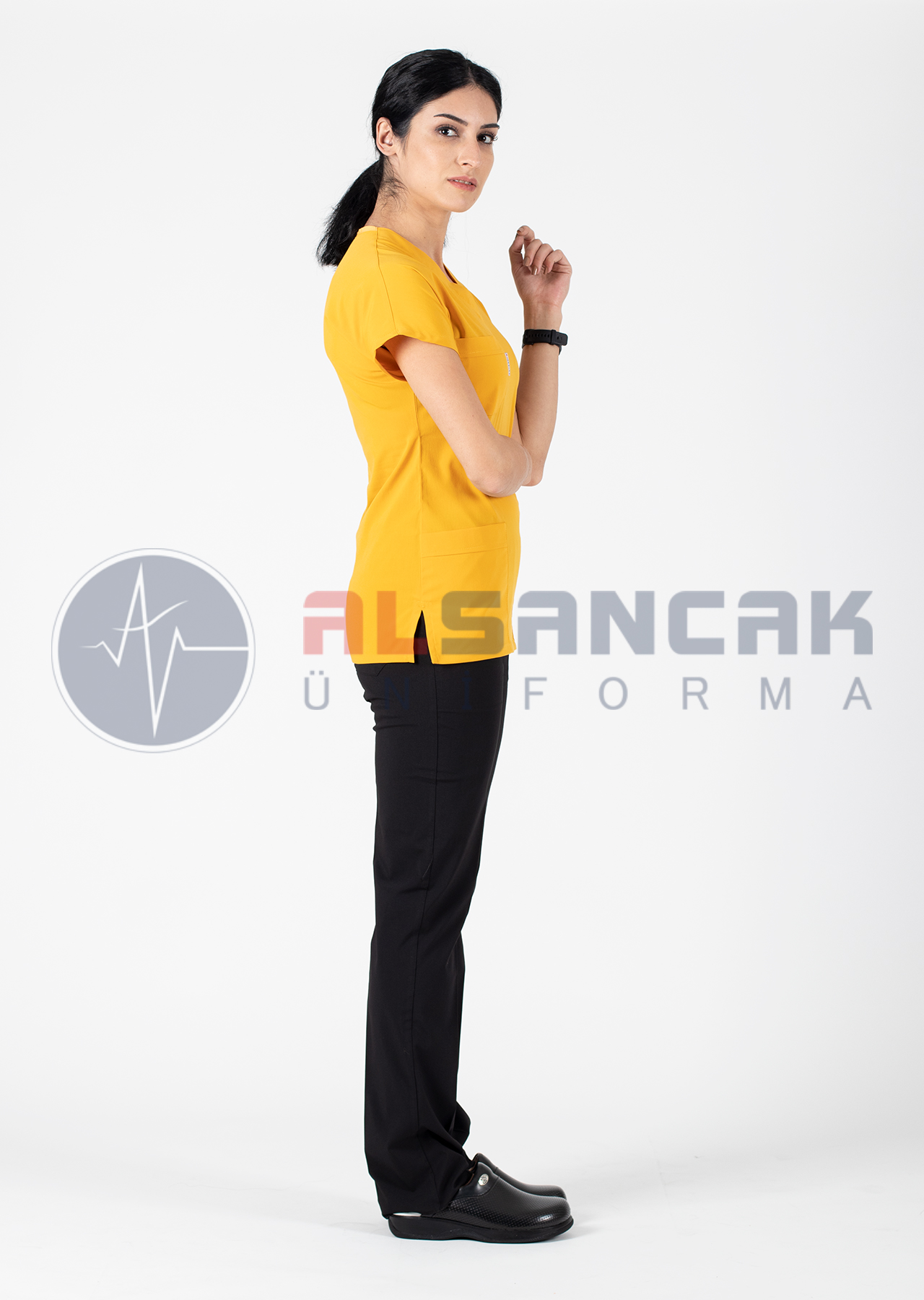 Scrubs Flex® Hardal/Siyah Likralı Alpaka Doktor Hemşire Forması Scrubs Flex® Hardal/Siyah Likralı Alpaka Doktor Hemşire Forması