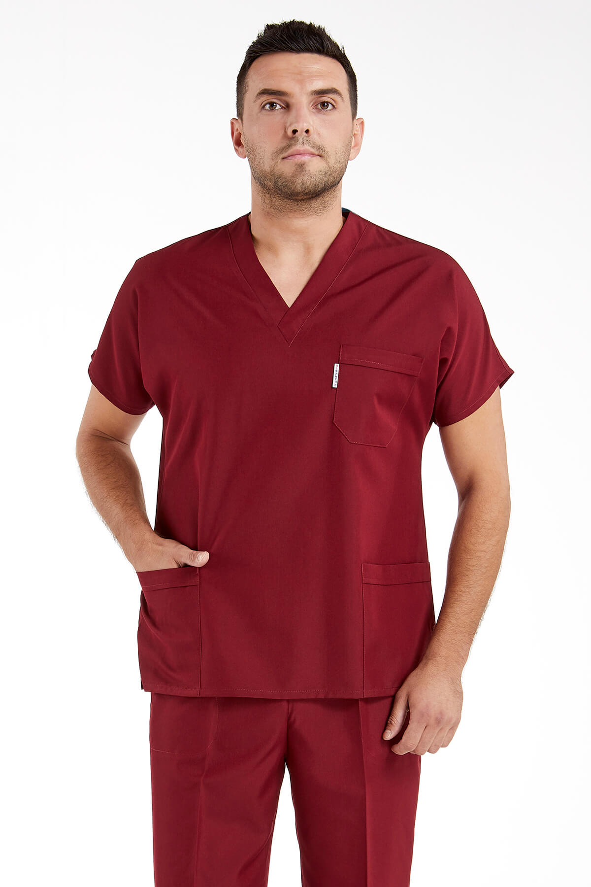 Erkek Bordo Likralı Kalın Scrubs Doktor Forması Takımı Erkek Bordo Likralı Kalın Scrubs Doktor Forması Takımı