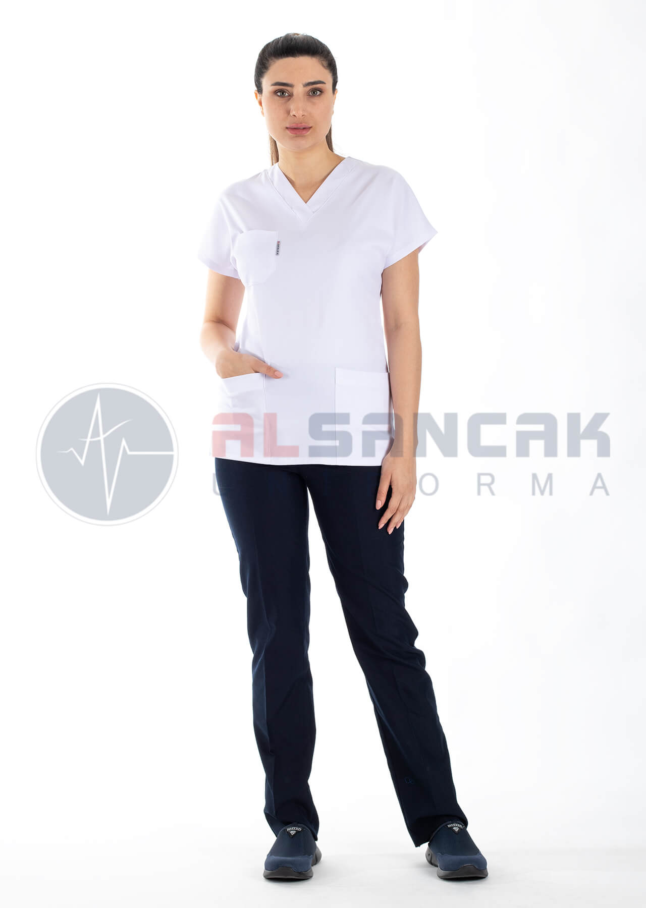 Scrubs Flex® Beyaz/Lacivert Likralı Kalın Doktor ve Hemşire Forması Scrubs Flex® Beyaz/Lacivert Likralı Kalın Doktor ve Hemşire Forması
