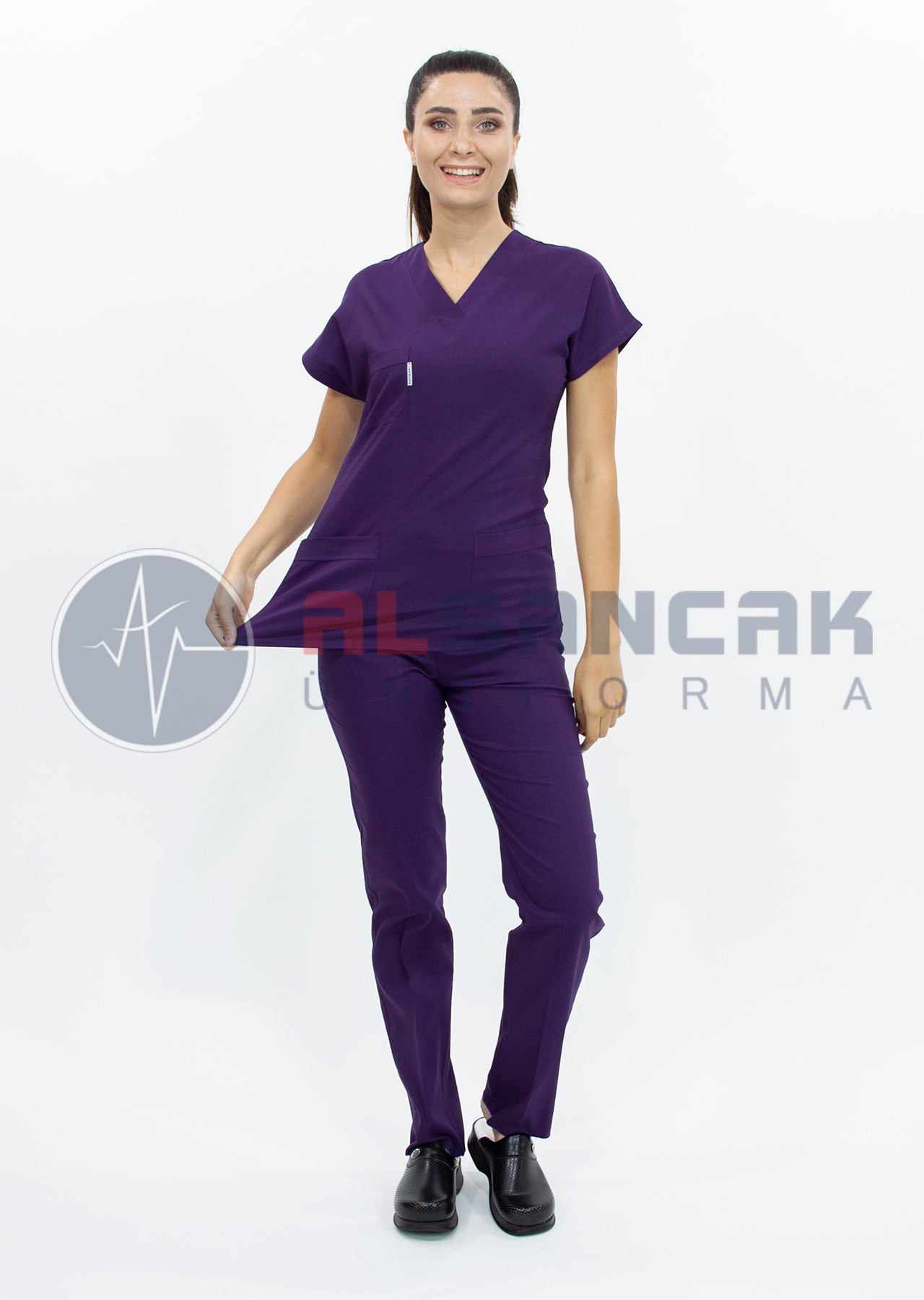 Scrubs Flex® Koyu Mor Likralı Alpaka Doktor ve Hemşire Forması Scrubs Flex® Koyu Mor Likralı Alpaka Doktor ve Hemşire Forması