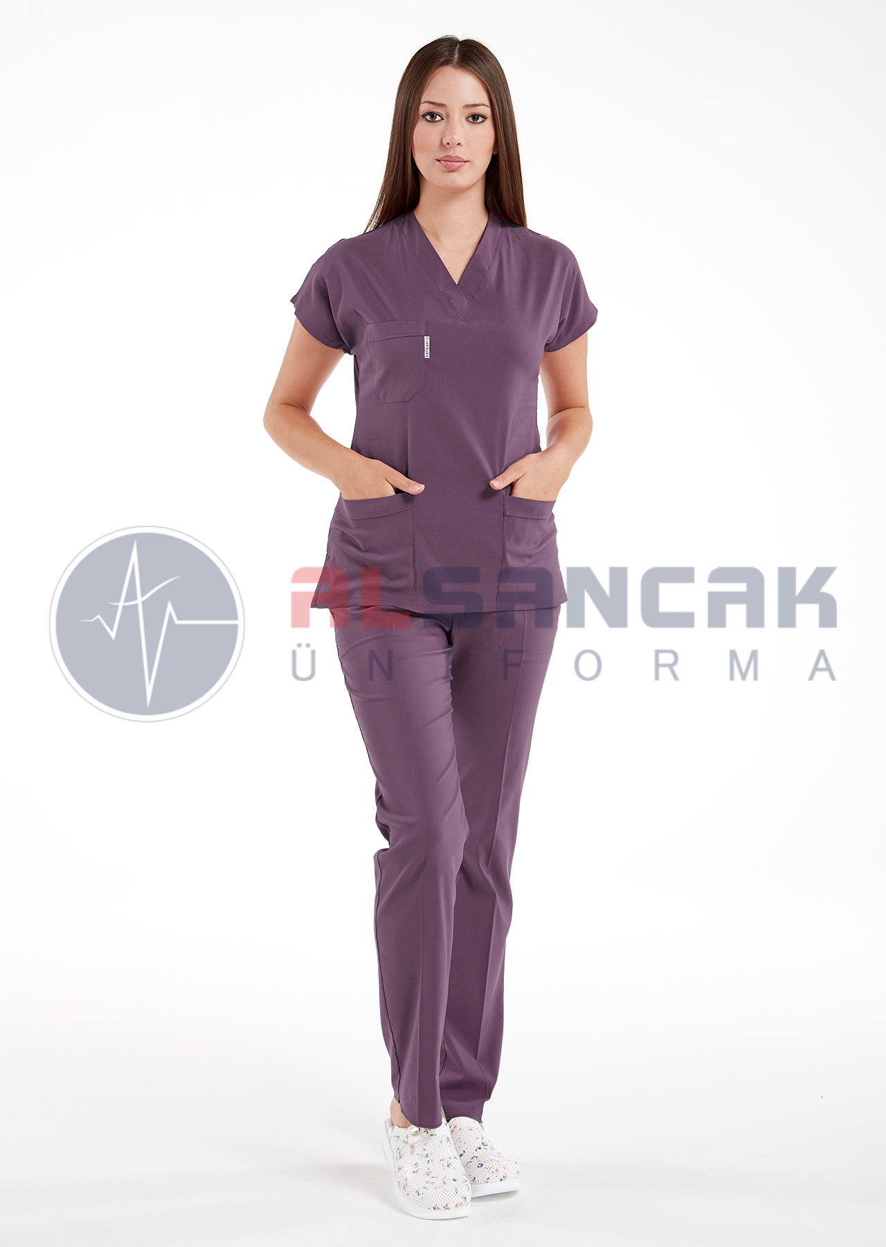 Scrubs Flex® Kadın Kişiye Özel Üretim Likralı İnce Doktor ve Hemşire Forması Scrubs Flex® Kadın Kişiye Özel Üretim Likralı İnce Doktor ve Hemşire Forması