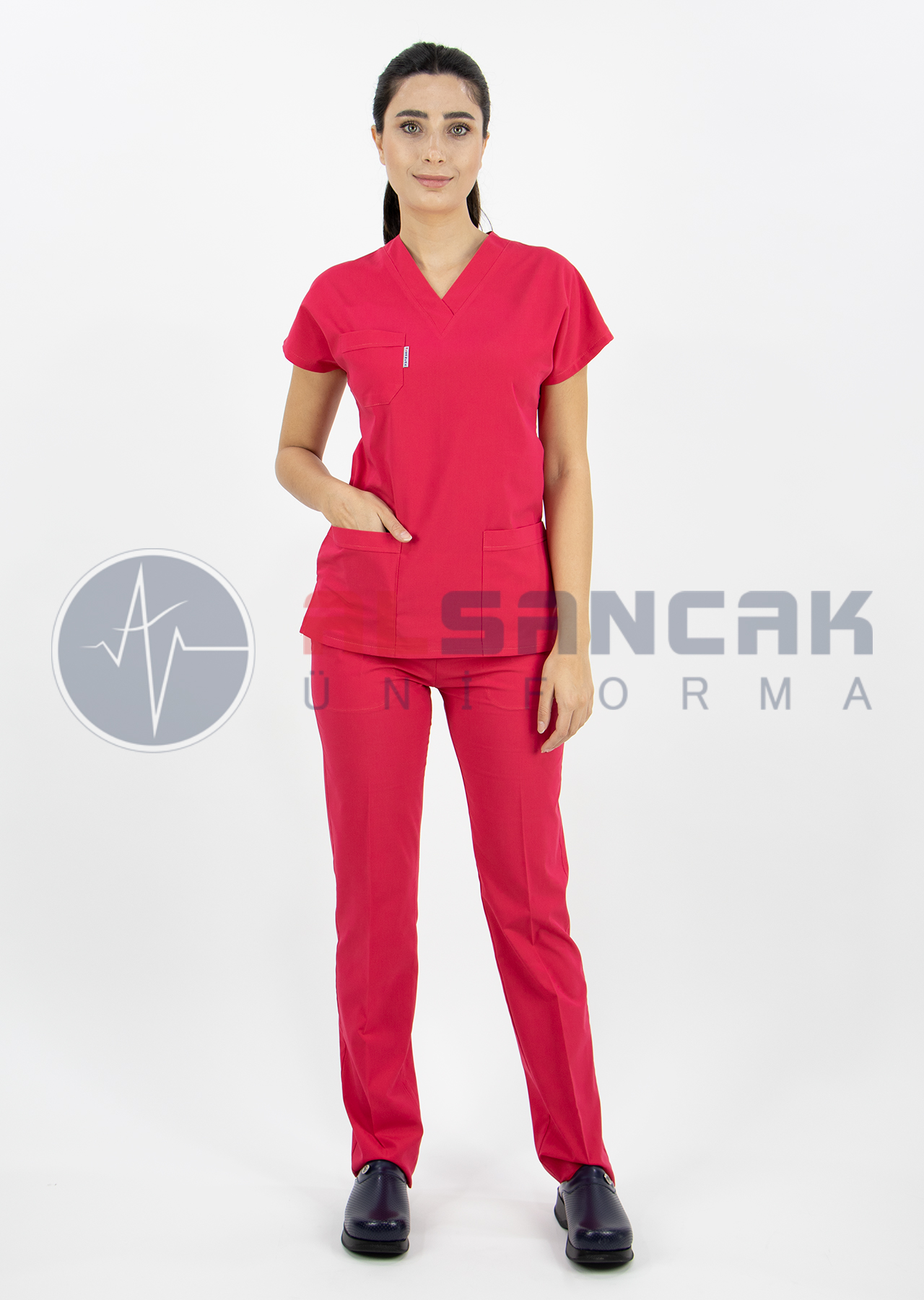 Scrubs Flex® Nar Çiçeği Likralı İnce Doktor ve Hemşire Forması Scrubs Flex® Nar Çiçeği Likralı İnce Doktor ve Hemşire Forması