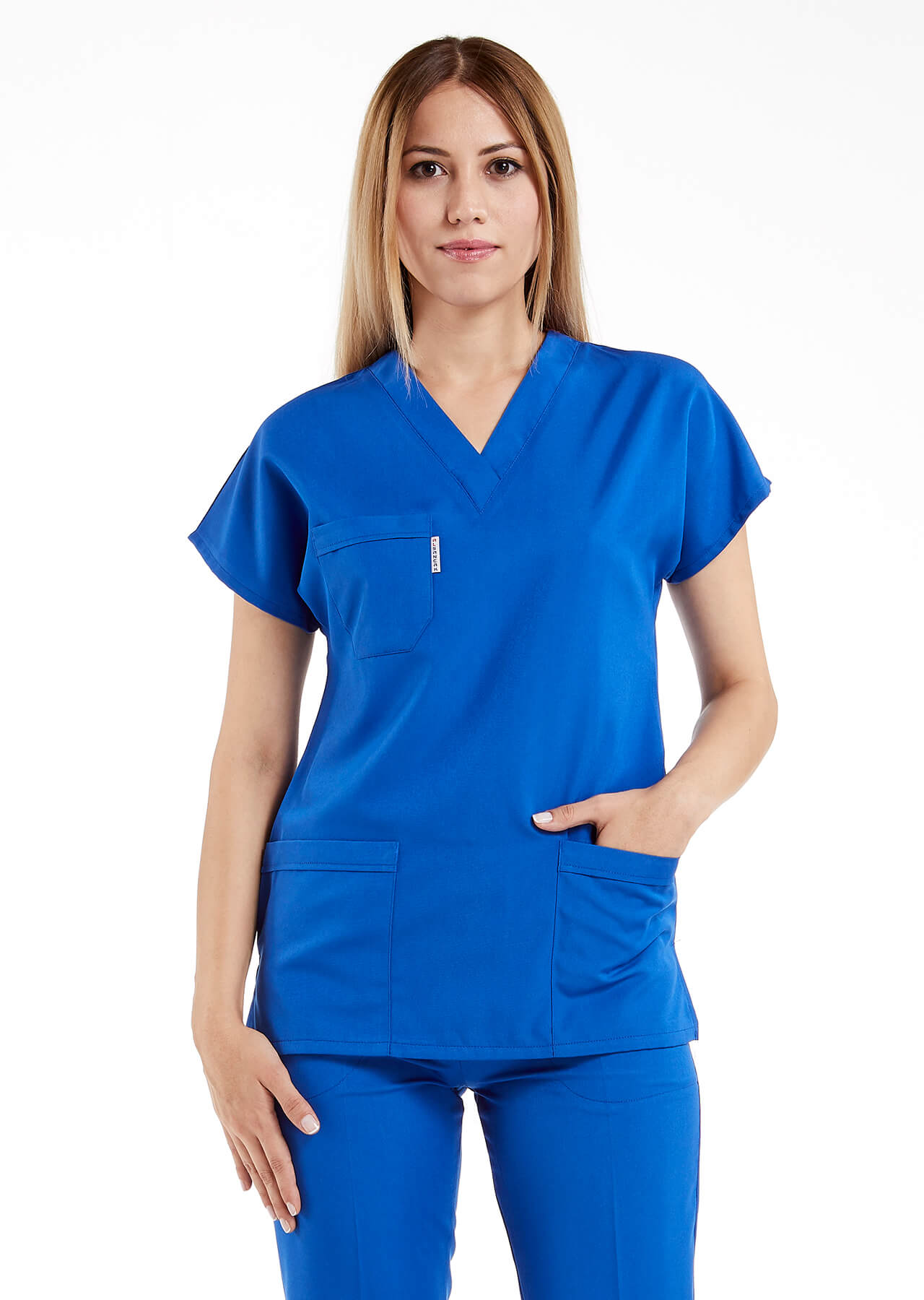 Saks Mavi Likralı İnce Scrubs Doktor Hemşire Forması Takımı Saks Mavi Likralı İnce Scrubs Doktor Hemşire Forması Takımı