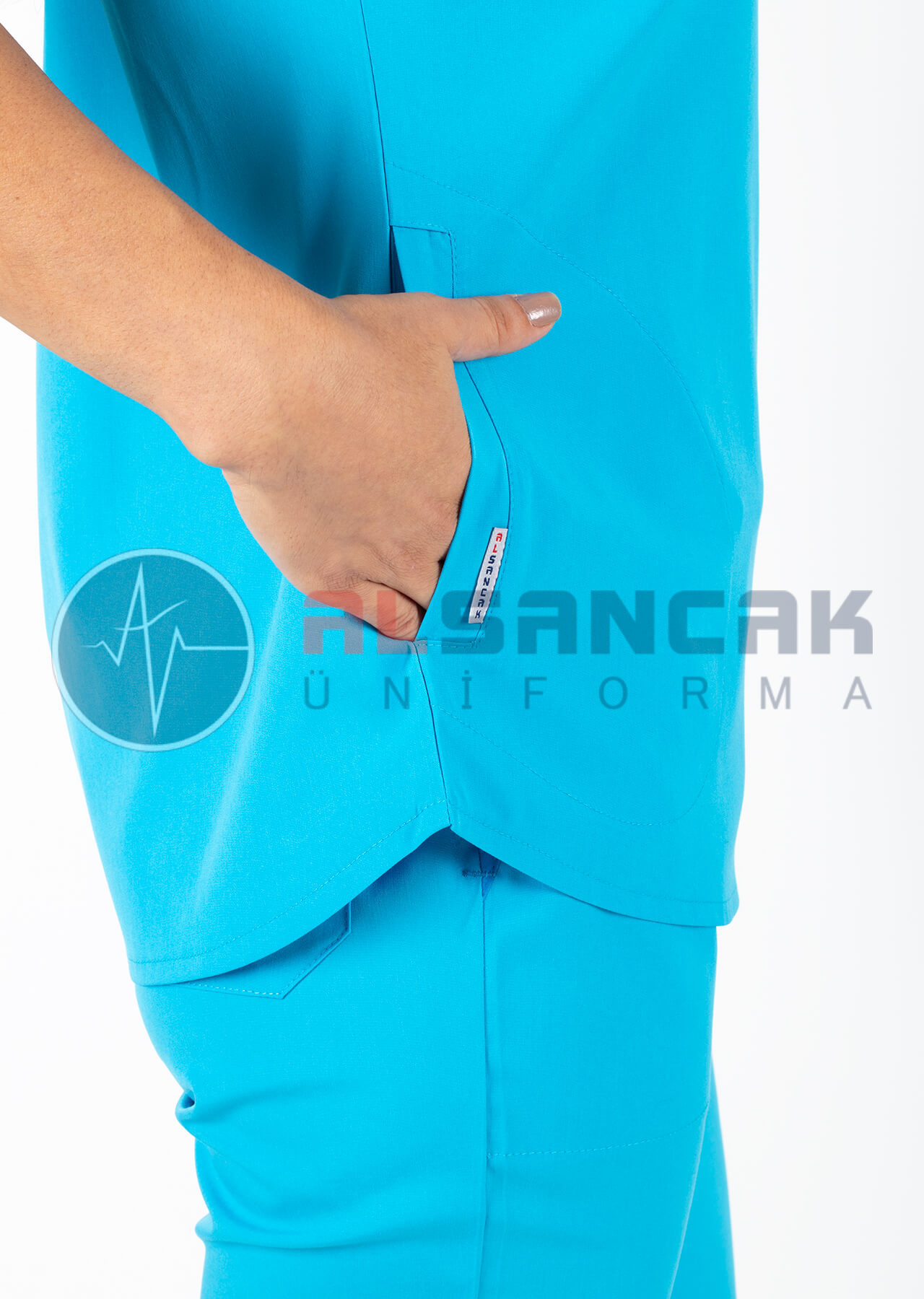 Snap Model Likralı Turkuaz Doktor ve Hemşire Forması Takımı Snap Model Likralı Turkuaz Doktor ve Hemşire Forması Takımı