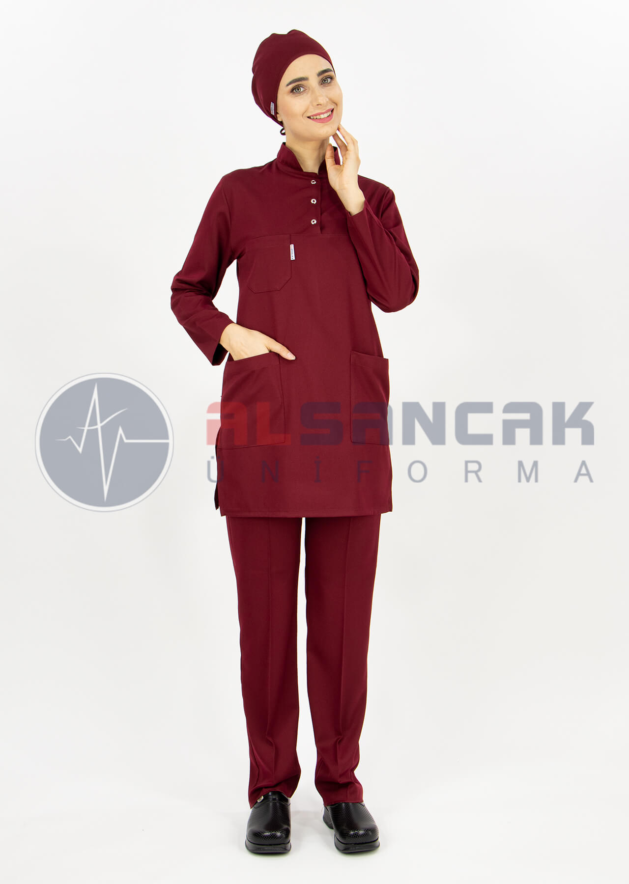 Bordo Likralı İnce Tesettür Hemşire Doktor Forması Takımı Bordo Likralı İnce Tesettür Hemşire Doktor Forması Takımı