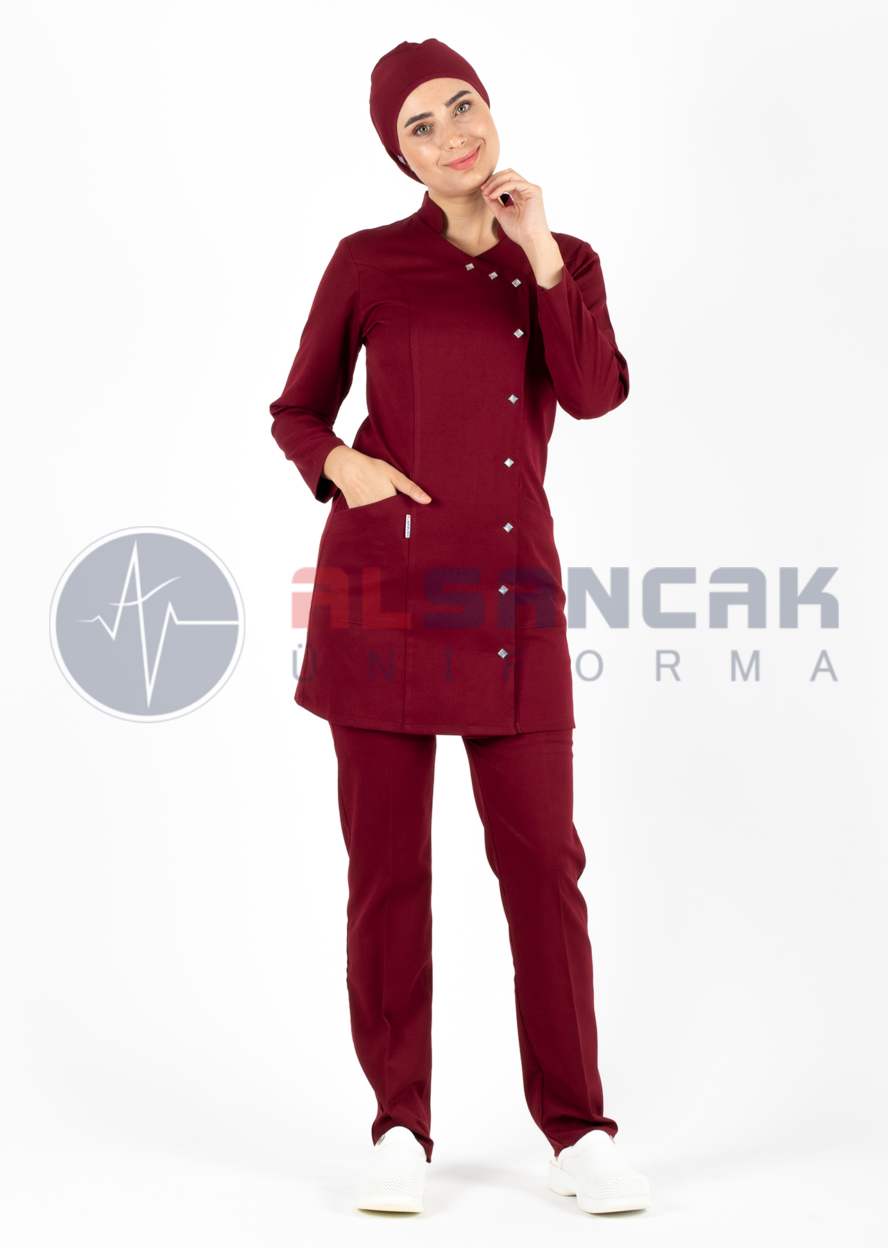 Luxe Model Bordo Likralı Tesettür Hemşire Doktor Forması Takımı Luxe Model Bordo Likralı Tesettür Hemşire Doktor Forması Takımı