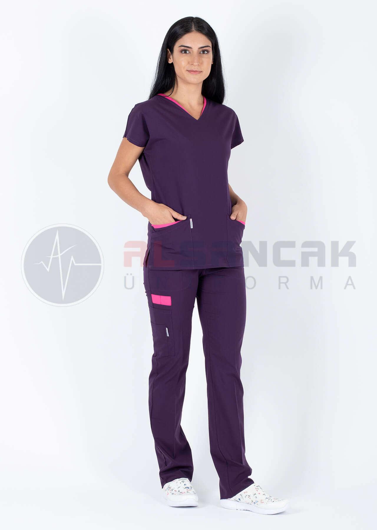 Twin Flex Koyu Mor Likralı Hemşire Forması Twin Flex Koyu Mor Likralı Hemşire Forması