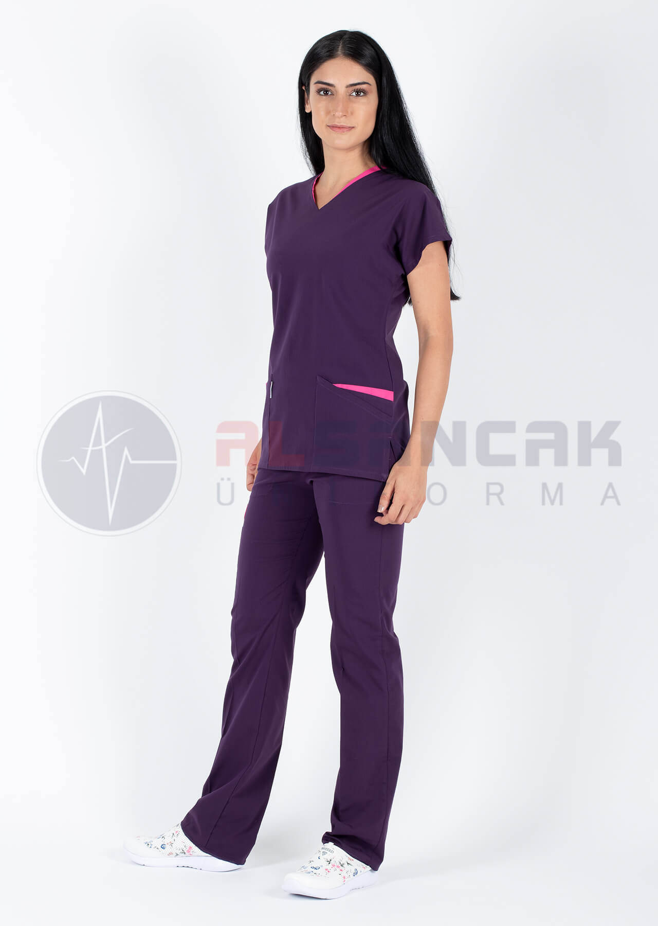 Twin Flex Koyu Mor Likralı Hemşire Forması Twin Flex Koyu Mor Likralı Hemşire Forması