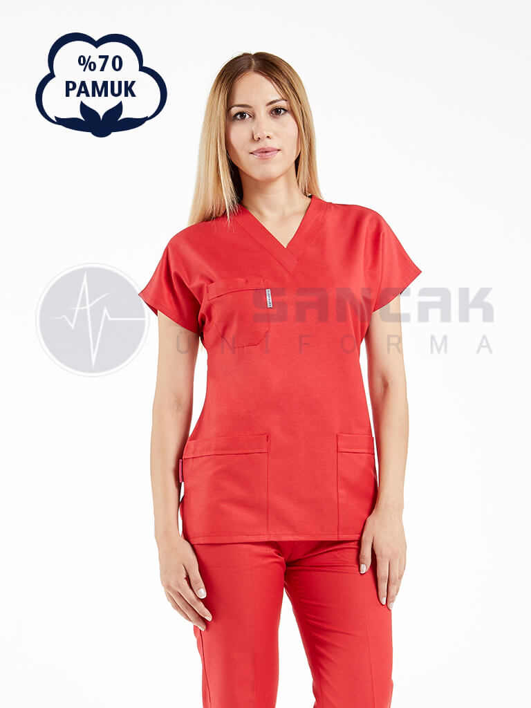 Kırmızı Pamuklu Scrubs Doktor ve Hemşire Forması Kırmızı Pamuklu Scrubs Doktor ve Hemşire Forması