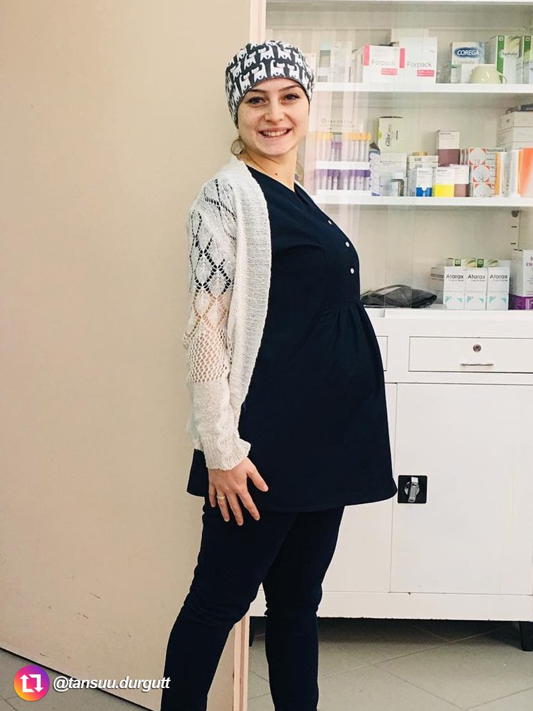 Çıtçıtlı Lacivert Hamile Hemşire ve Doktor Forması (tek üst) Çıtçıtlı Lacivert Hamile Hemşire ve Doktor Forması (tek üst)